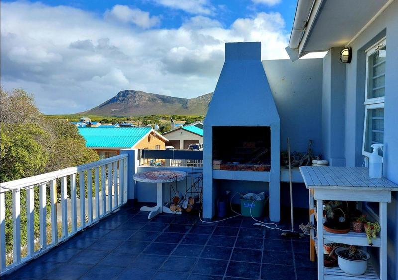 3 Bedroom Property for Sale in De Kelders Western Cape